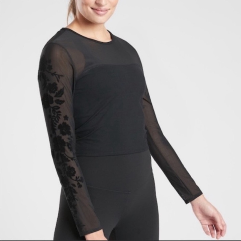 Athleta Velvet Rose Top [LIMITED EDITION!]